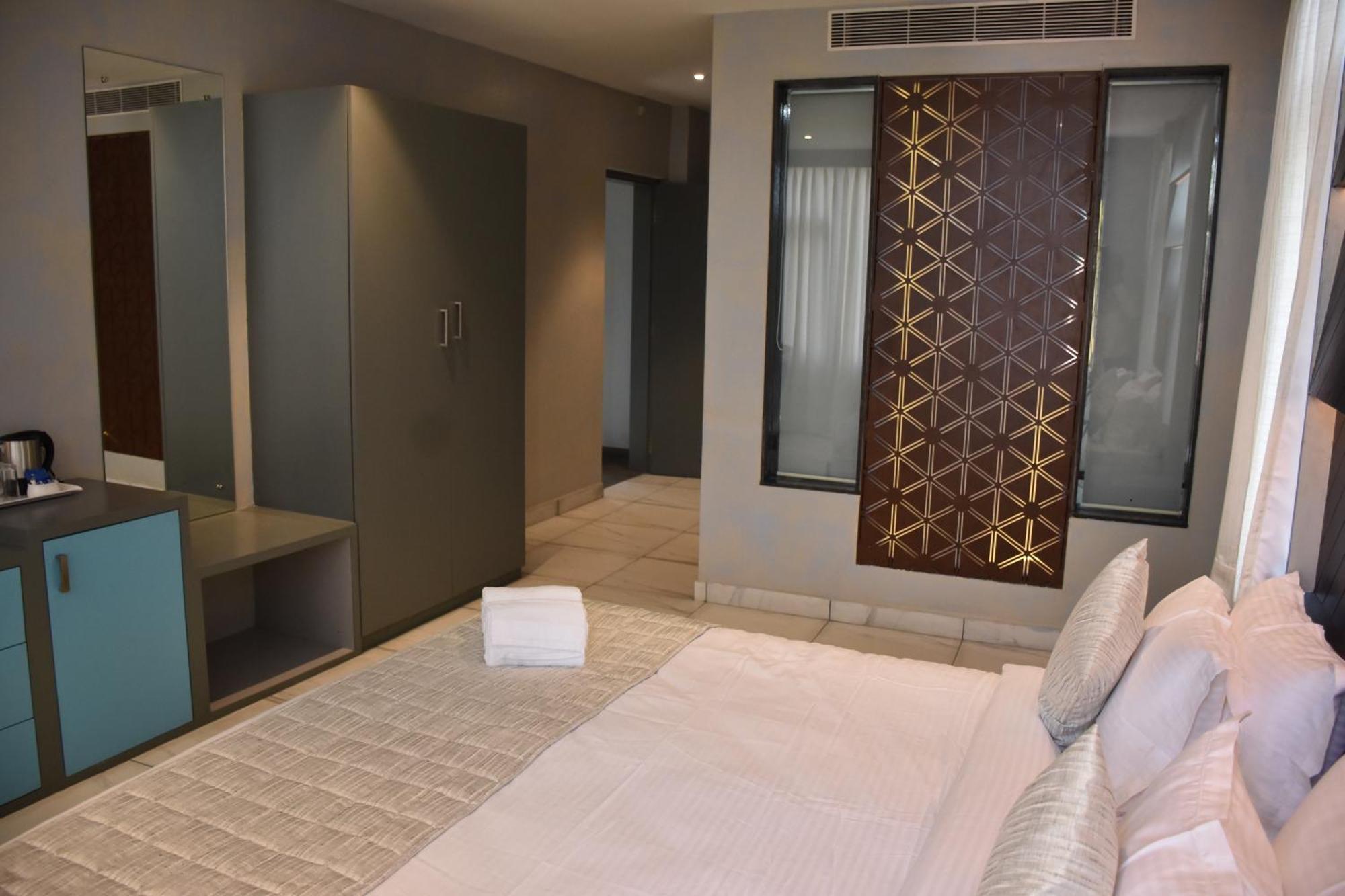 Nt Hotels And Resorts Akridha Пондичерри Экстерьер фото